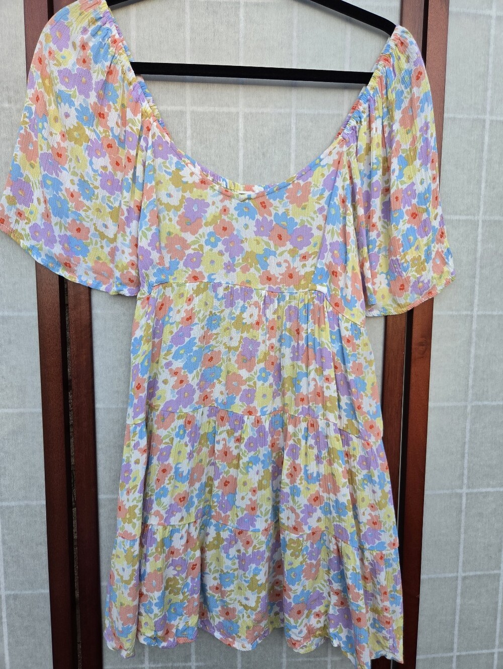 Billabong Pastel Floral Tiered Mini Dress Cottagecore Boho Beachy Summer Small
